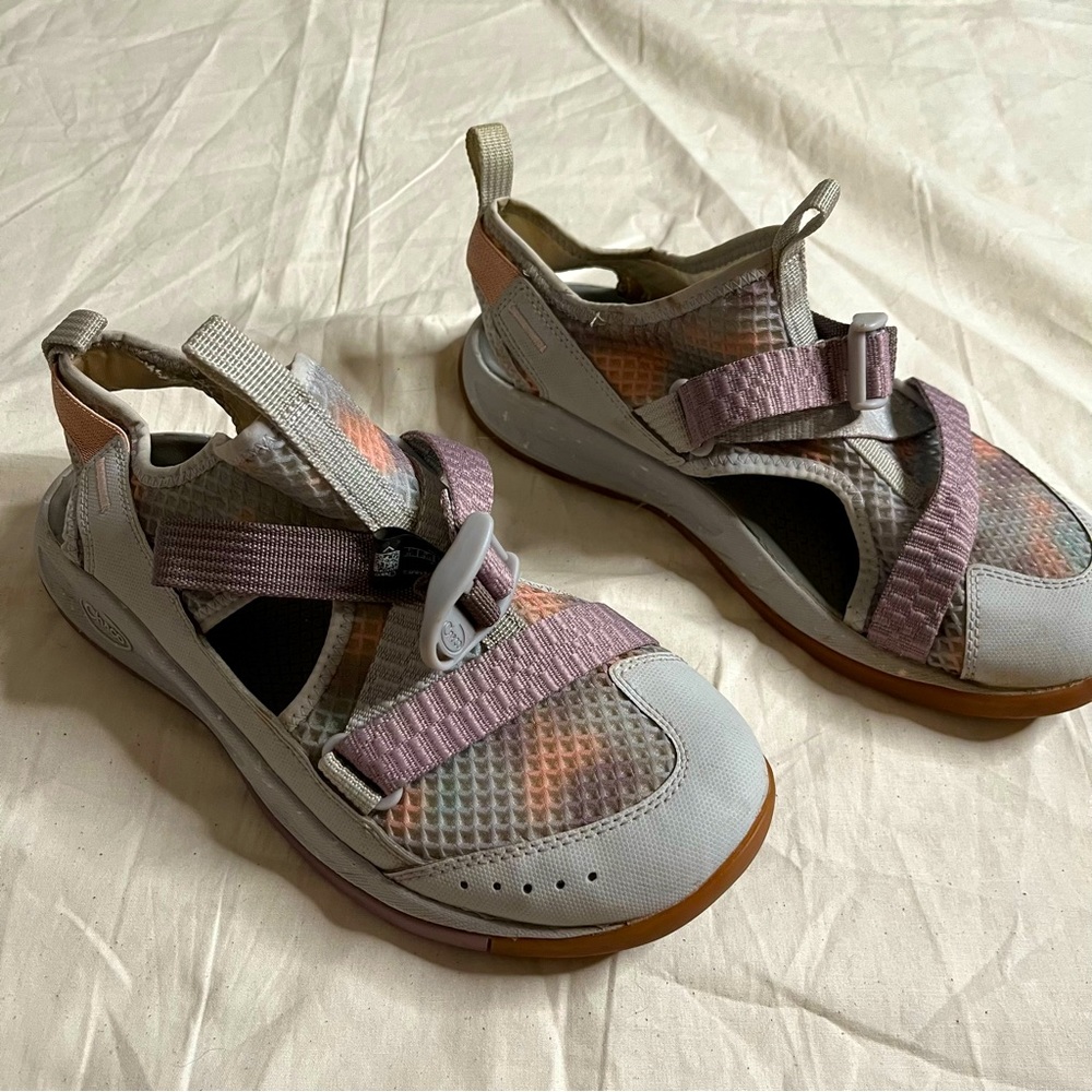 Chaco Odyssey Mist Quail Hiking Sandals  Size 7